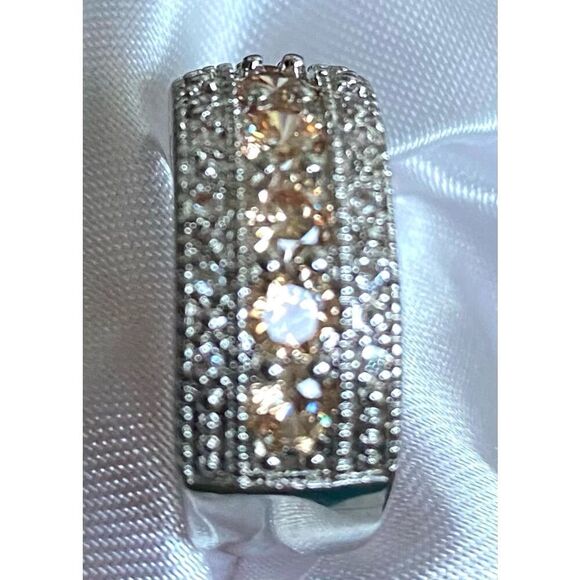 HH# Beautiful Sparkling Cz & Sterling Silver Ring Sz 6 - Picture 4 of 7